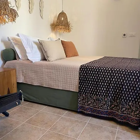 Holiday home Maya House