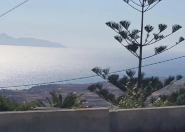 Maya House Imerovigli (Santorini)